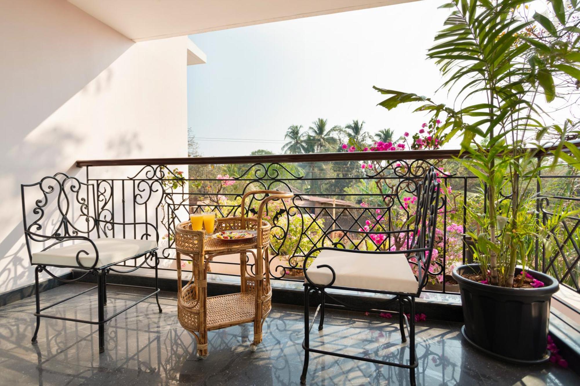 Mademoiselle Boutique Resort And Cafe Vagator Exterior foto